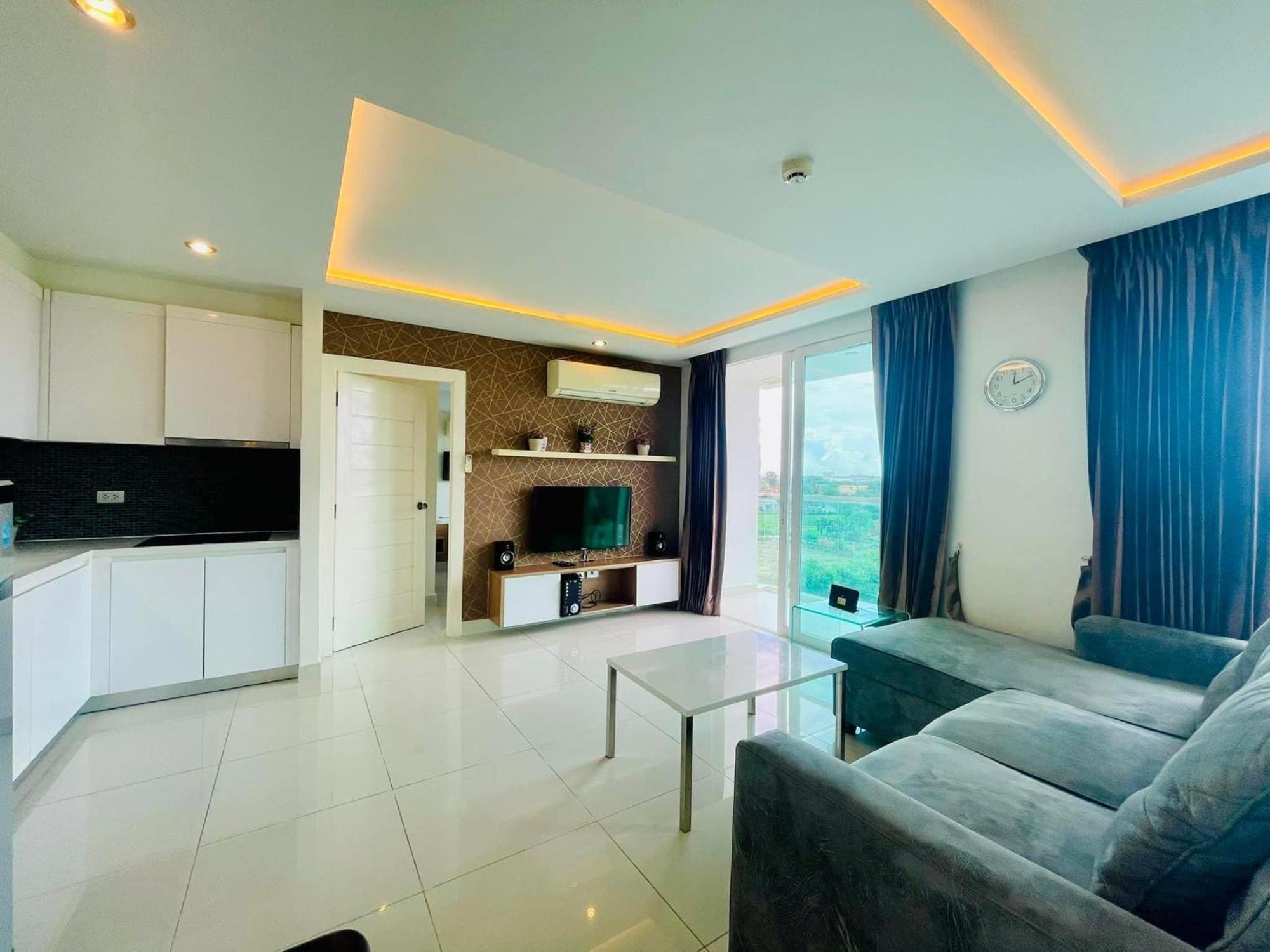 Amazon Residence By Pattaya Sunny Rentals Jomtien Beach Oda fotoğraf