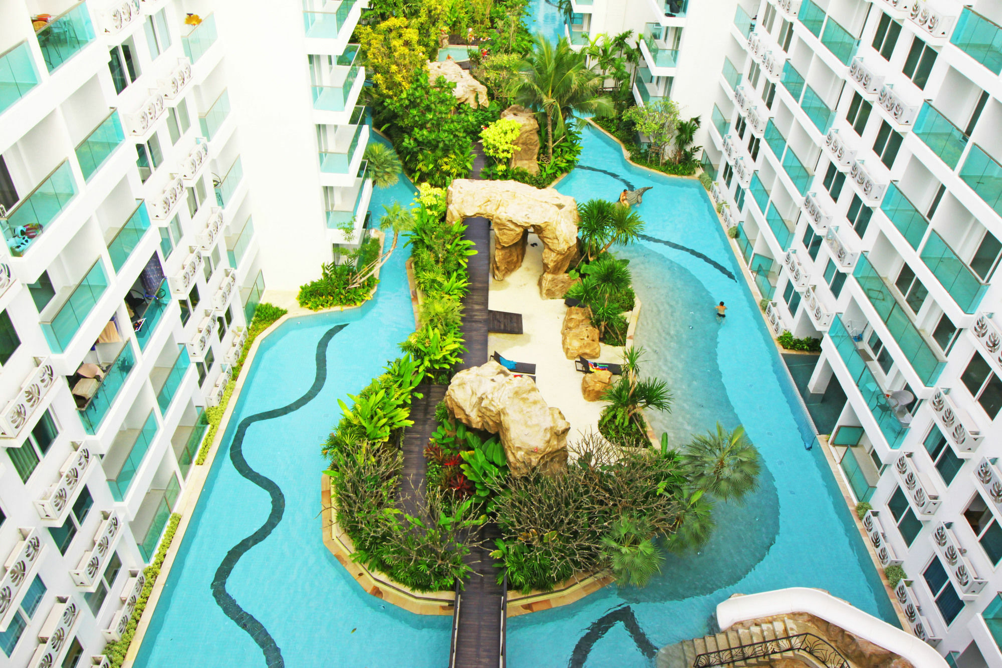 Amazon Residence By Pattaya Sunny Rentals Jomtien Beach Dış mekan fotoğraf