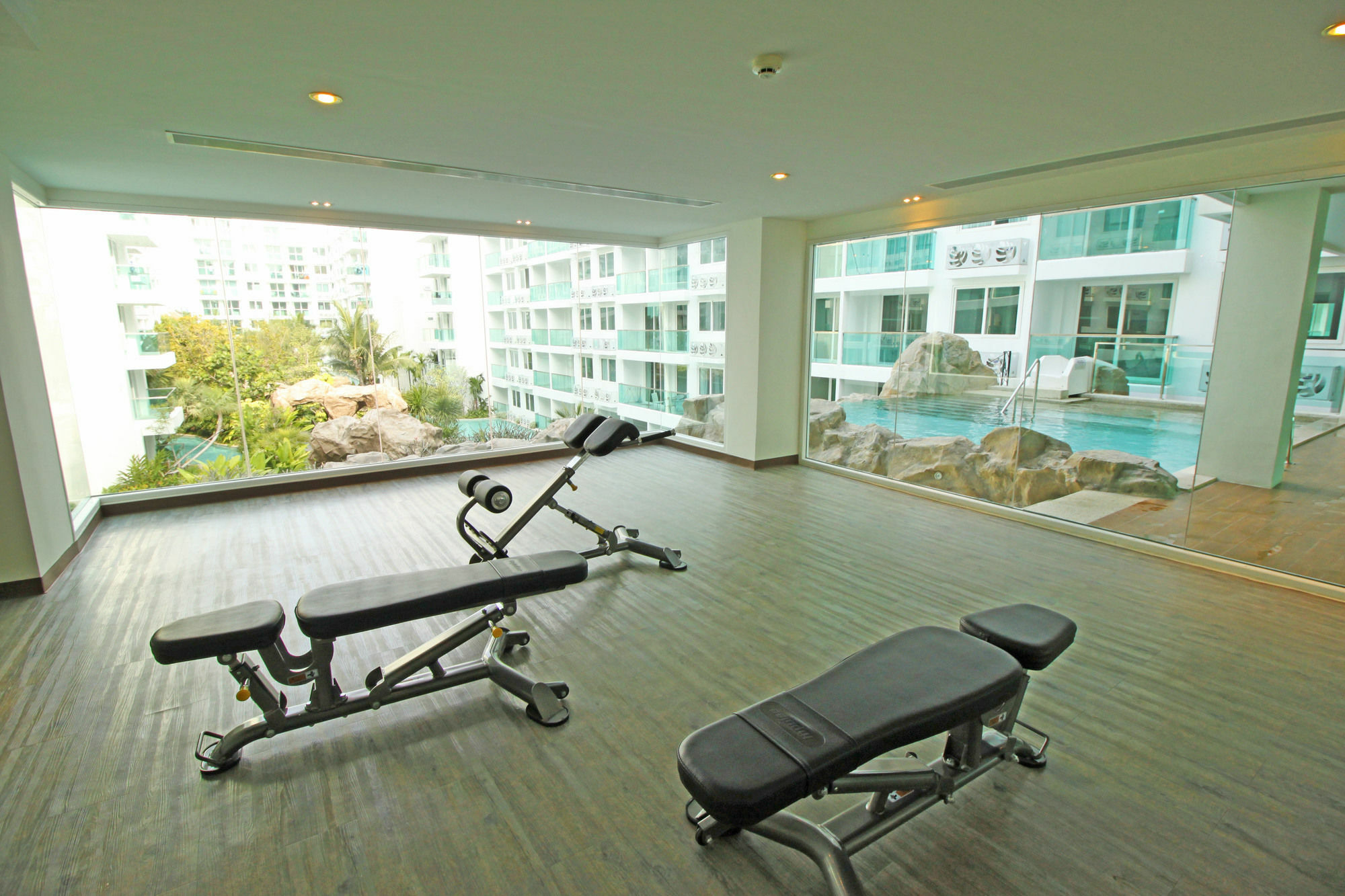 Amazon Residence By Pattaya Sunny Rentals Jomtien Beach Dış mekan fotoğraf