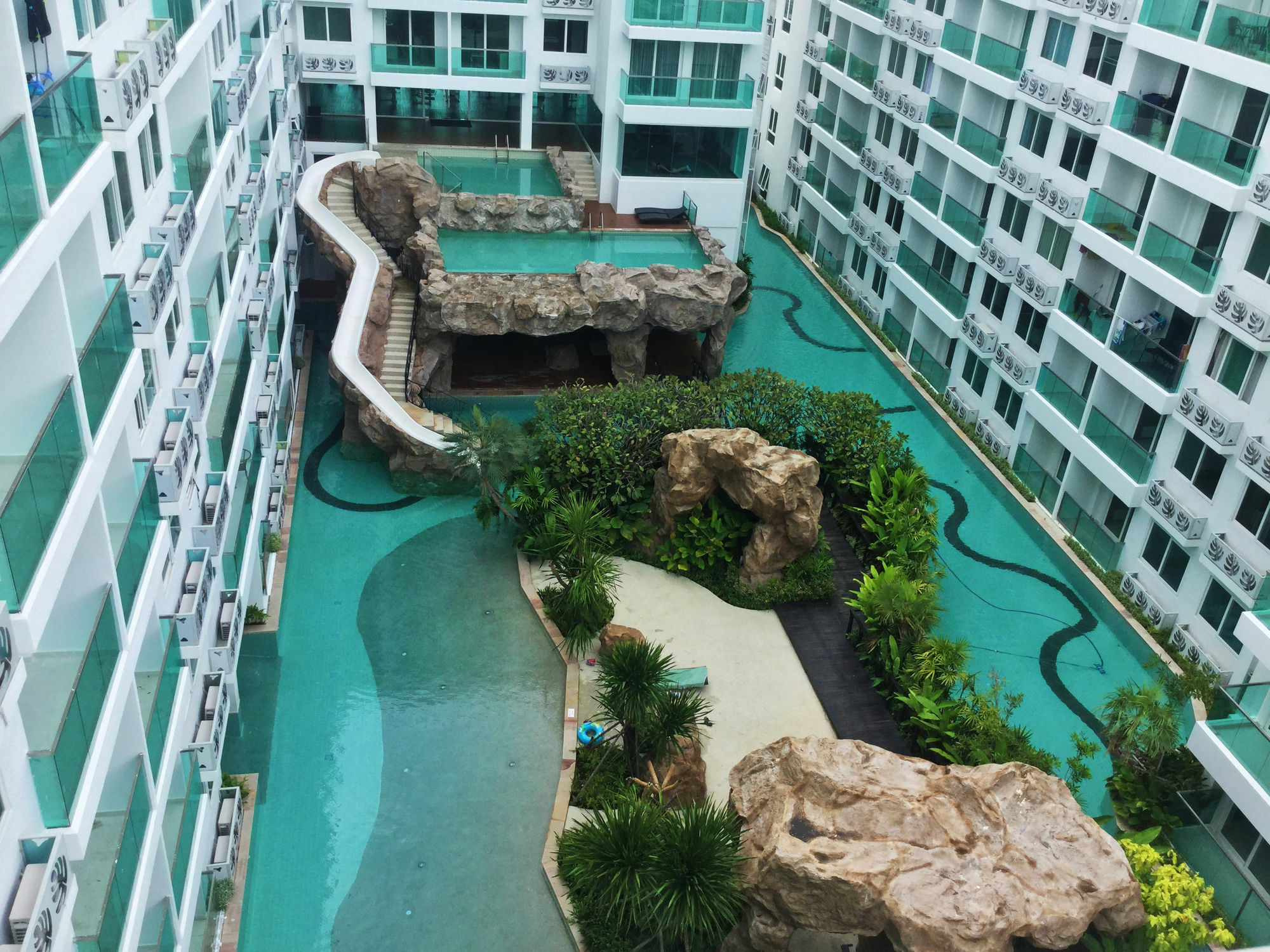 Amazon Residence By Pattaya Sunny Rentals Jomtien Beach Dış mekan fotoğraf