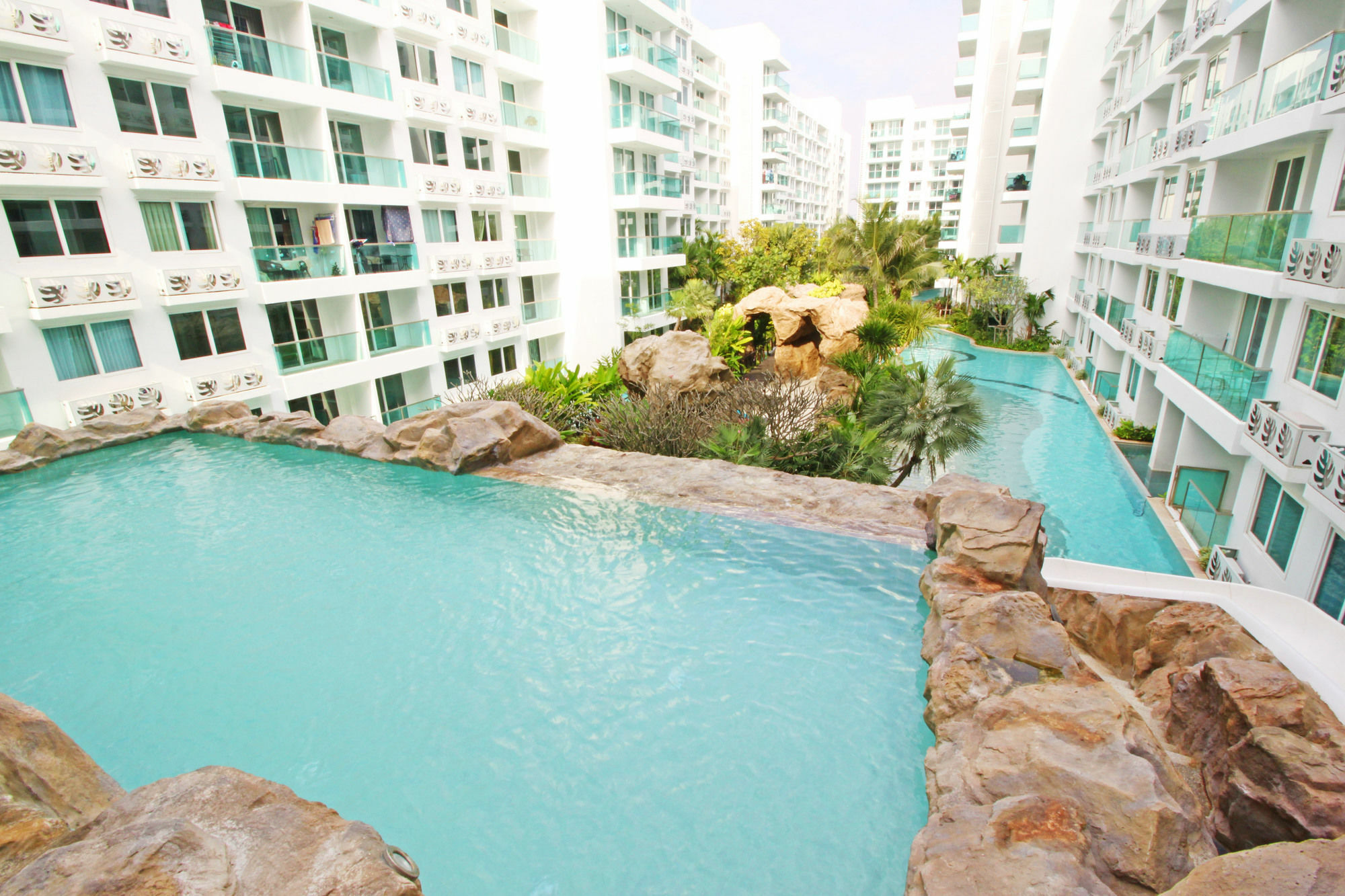 Amazon Residence By Pattaya Sunny Rentals Jomtien Beach Dış mekan fotoğraf