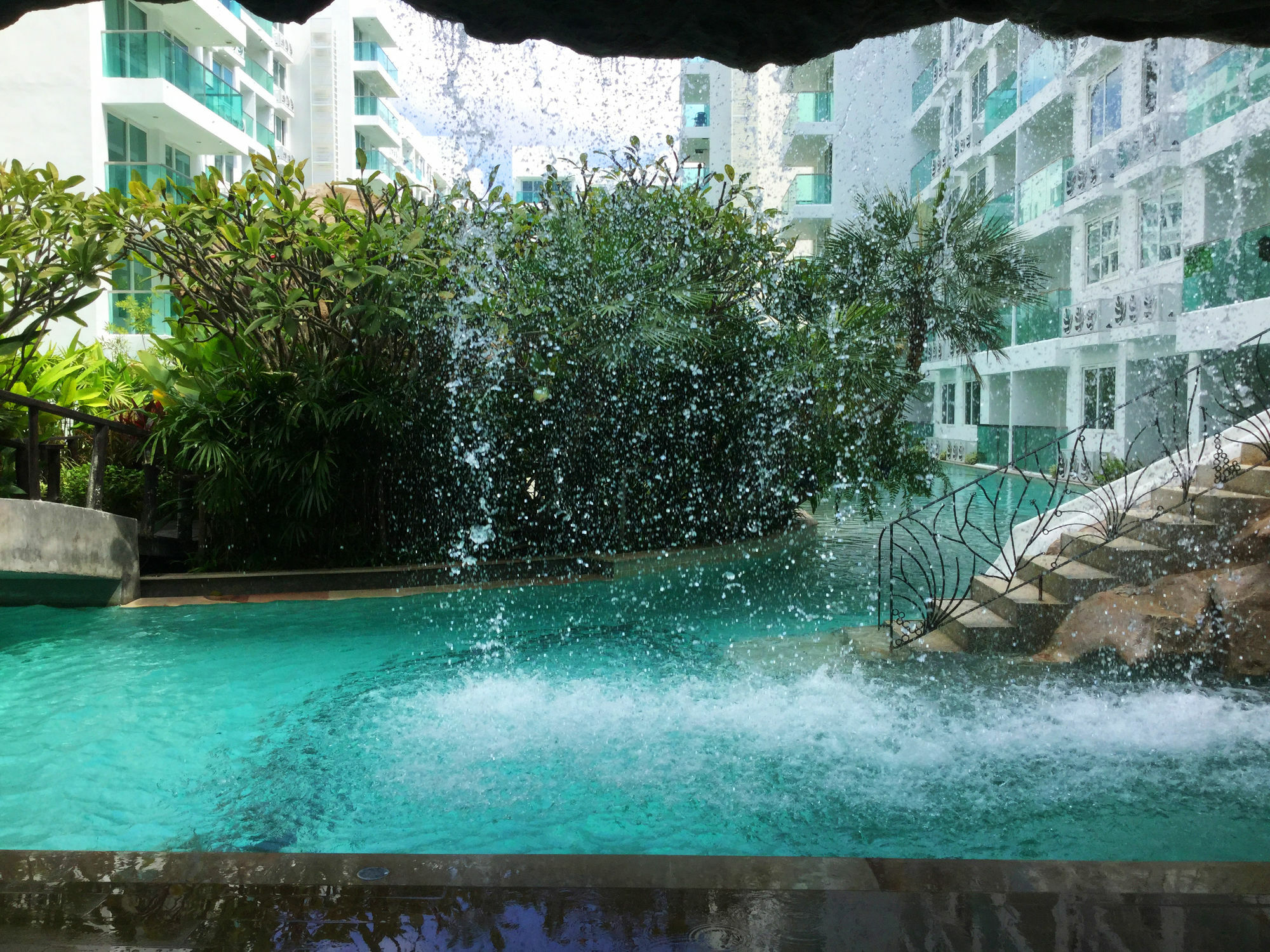 Amazon Residence By Pattaya Sunny Rentals Jomtien Beach Dış mekan fotoğraf