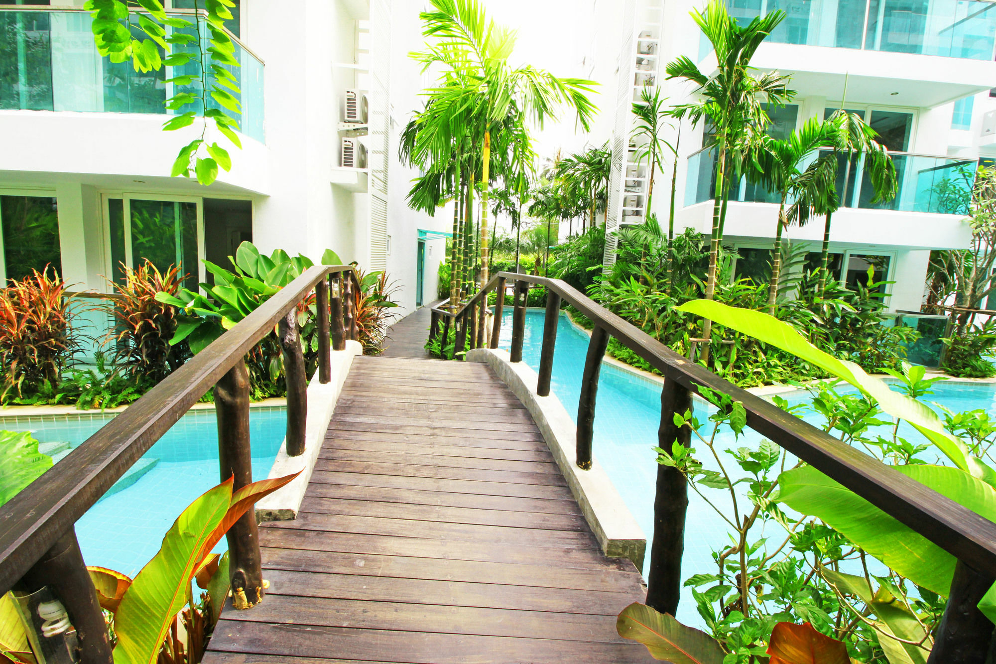 Amazon Residence By Pattaya Sunny Rentals Jomtien Beach Dış mekan fotoğraf