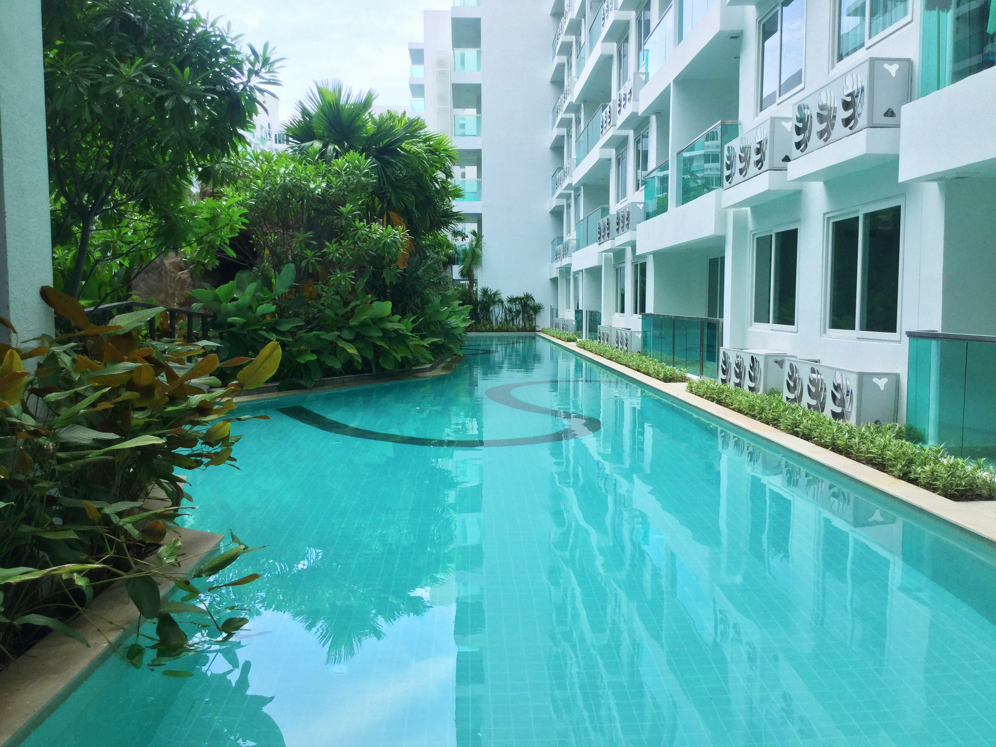 Amazon Residence By Pattaya Sunny Rentals Jomtien Beach Dış mekan fotoğraf