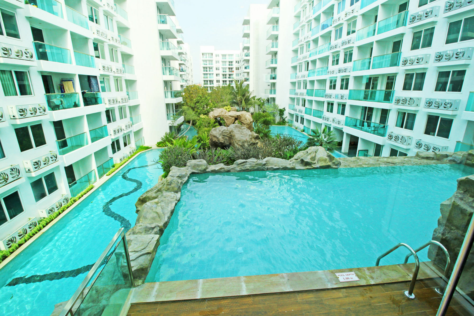 Amazon Residence By Pattaya Sunny Rentals Jomtien Beach Dış mekan fotoğraf